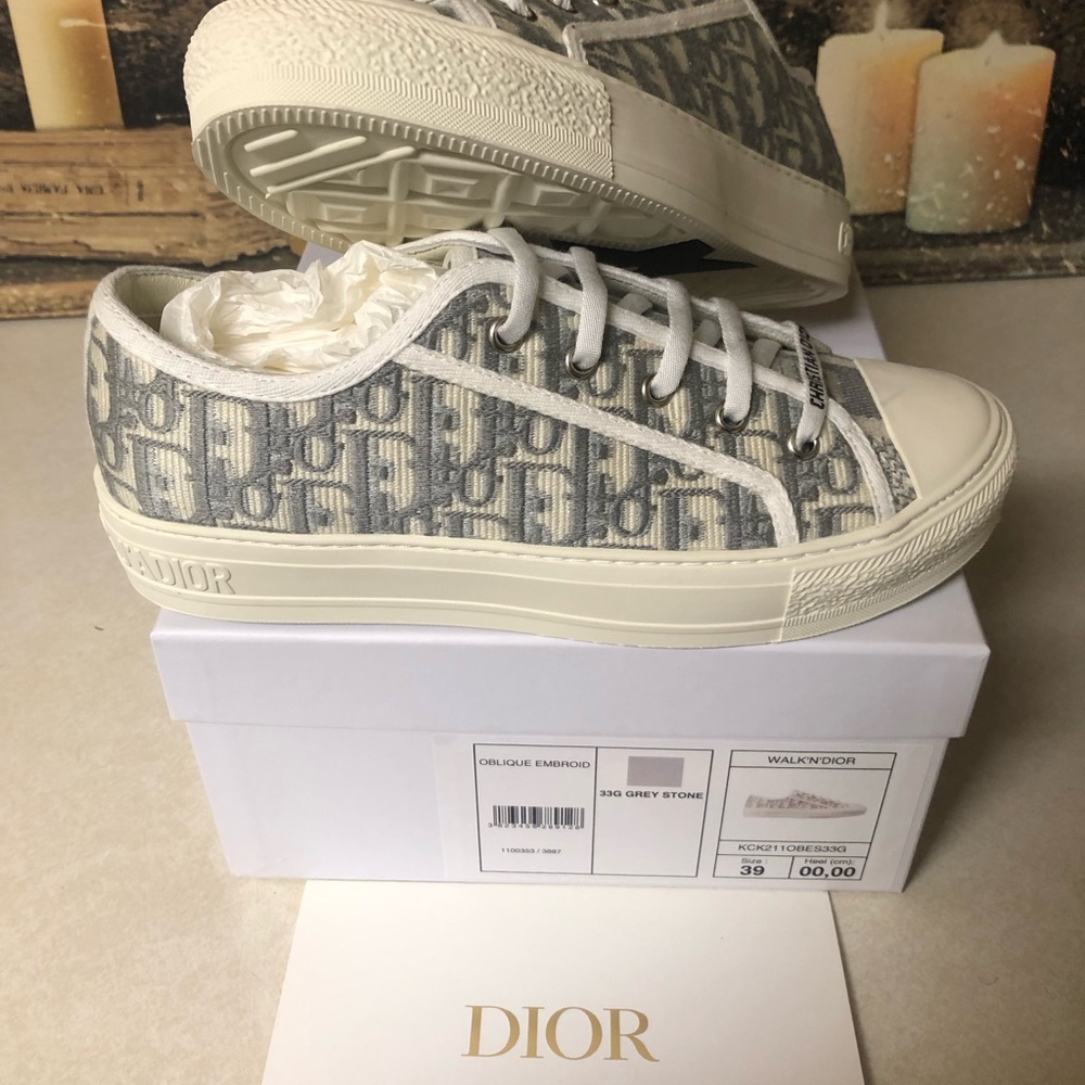 Dior WalkNDior Monogram Sneaker Cloth Knit Low-Top Women Size 9 White/ Gray